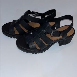 B-52 Heeled Sandals